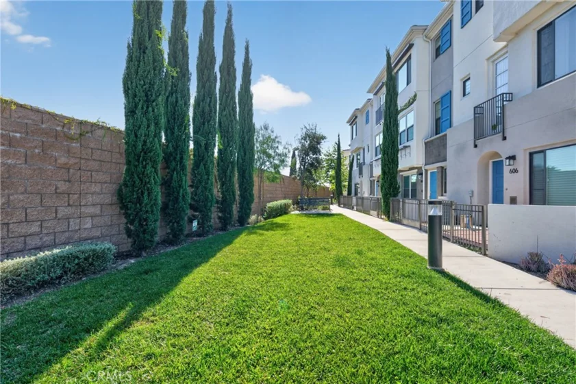 205 S Paige Lane photo 32