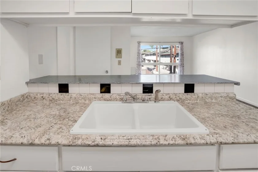 5585 E Pacific Coast Hwy #234 photo 17