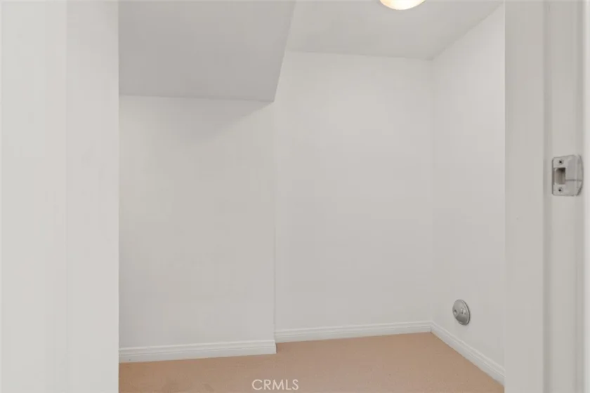 204 Overbrook photo 30