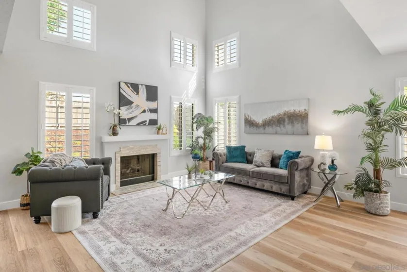 8395 Suntree Place photo 39