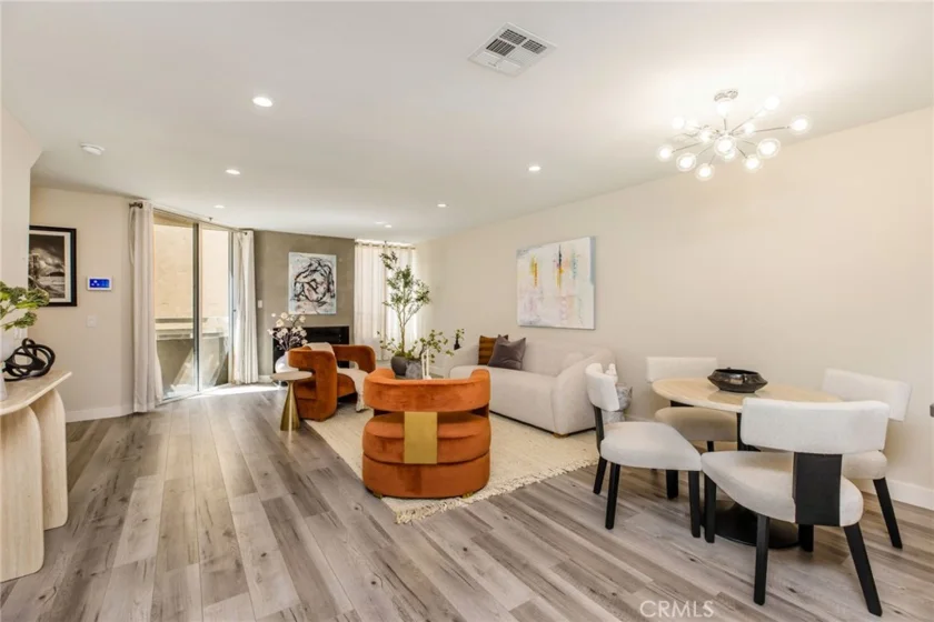 4164 Tujunga Avenue #102 photo 1
