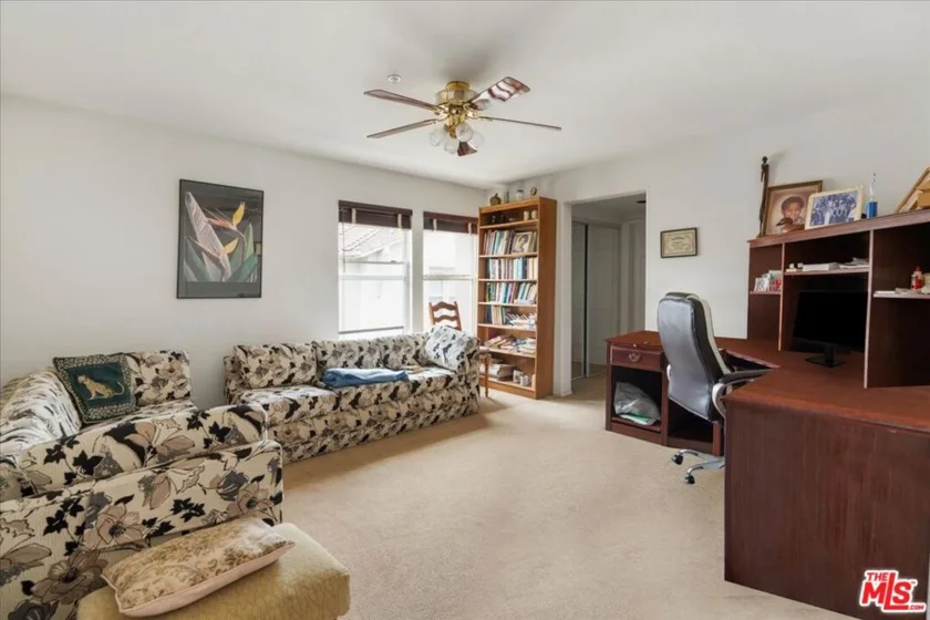 7307 Hannum Avenue photo 30