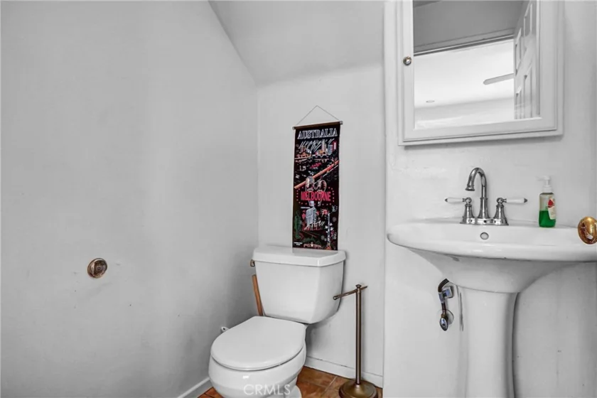 18347 Saticoy #7 photo 13