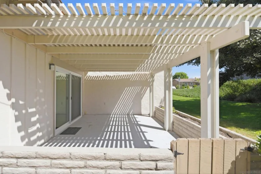 12453 Rios Road photo 10