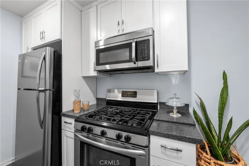 4252 Fair Avenue #22 photo 12