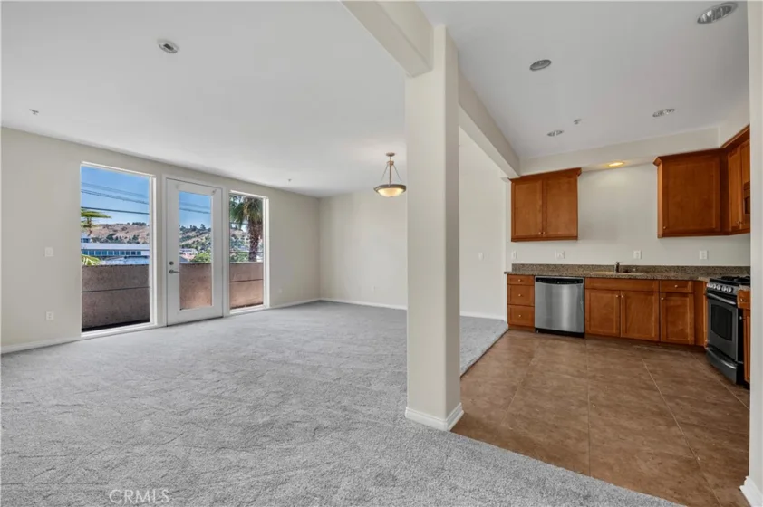 360 W Avenue 26 #302 photo 1