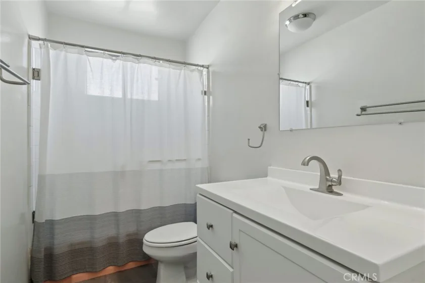 4358 Mammoth Avenue #14 photo 10