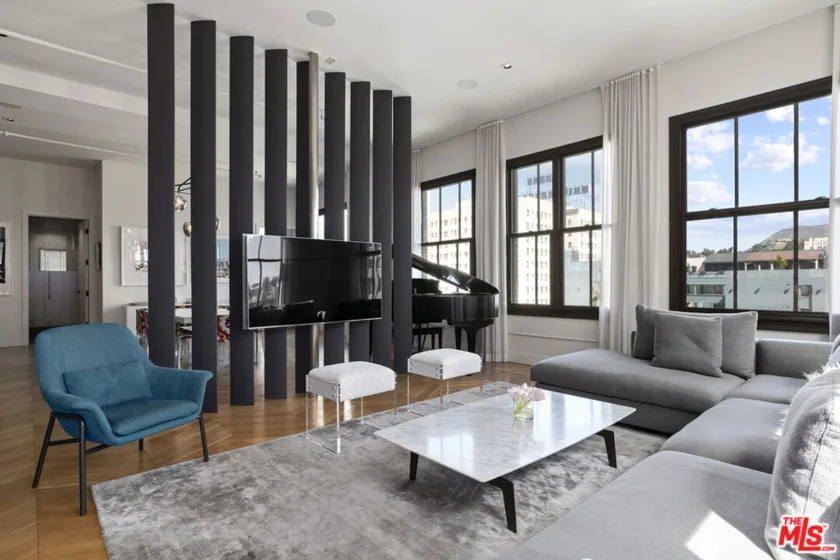1645 N Vine Street #606 photo 3