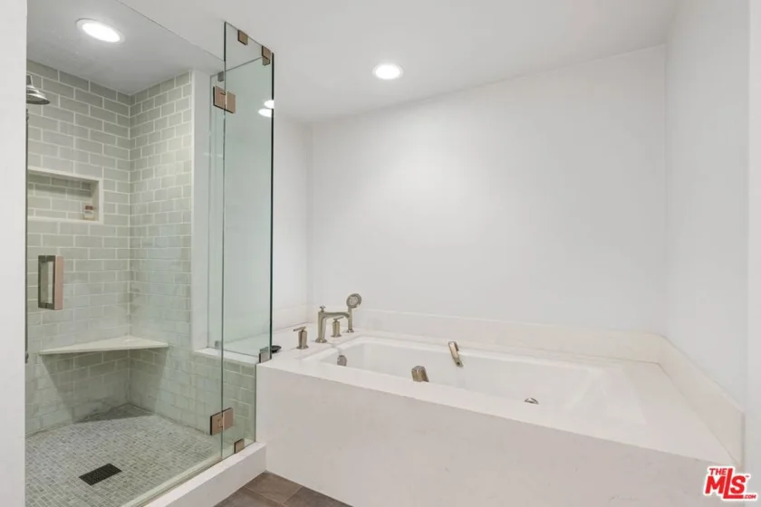 701 Ocean Avenue #110 photo 23