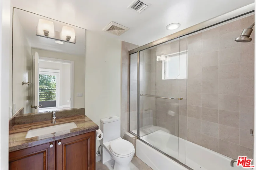 438 Arnaz Drive #106 photo 4