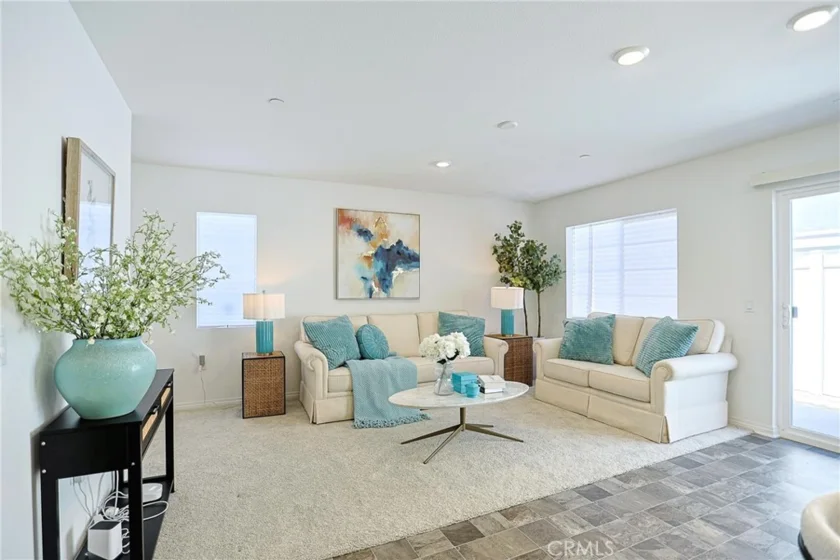7486 Olive Grove photo 5