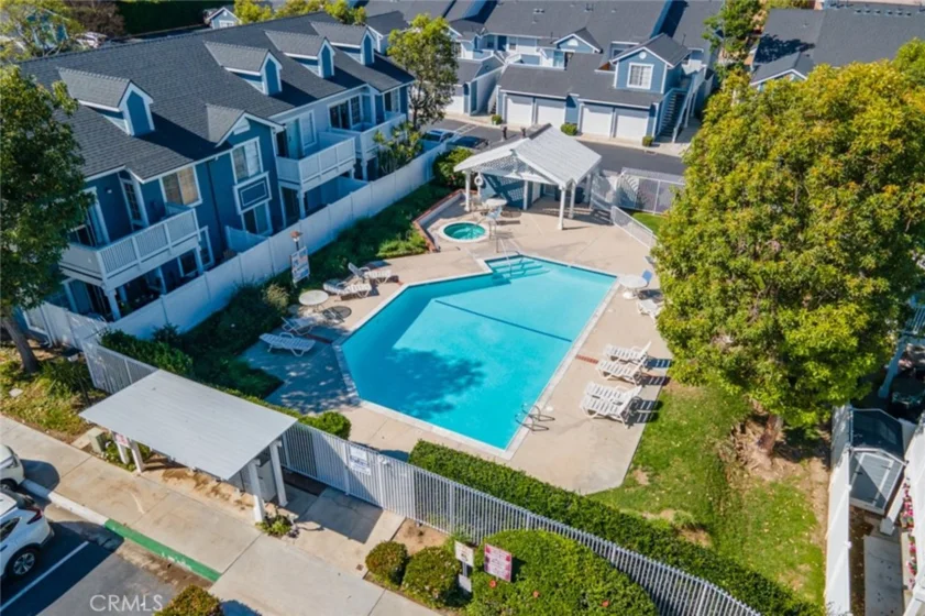574 Stone Harbor photo 1