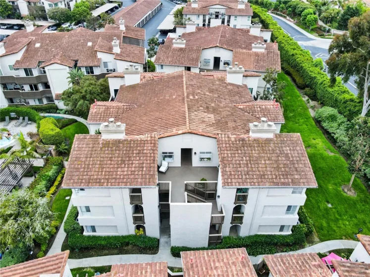 60 Corniche Drive #J photo 1