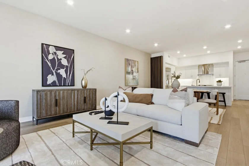 1604 Rivington photo 1