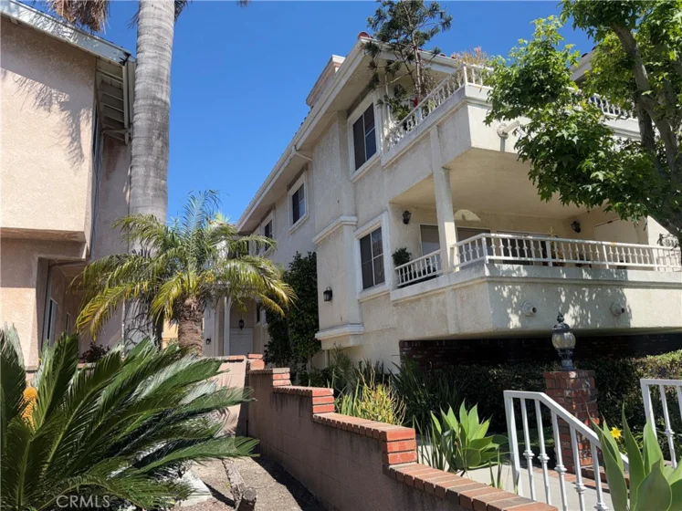 818 S Averill #2 photo 28