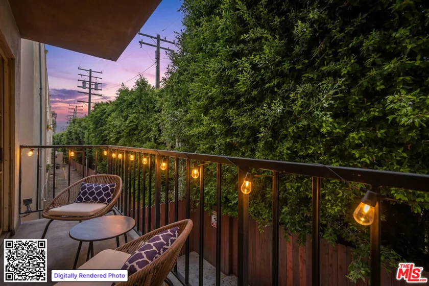 1045 N Kings Road #107 photo 21