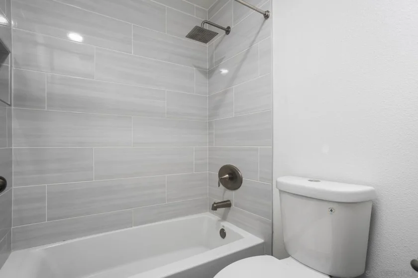 4205 Ohio Street #304 photo 17