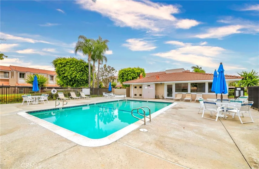 6273 Lincoln photo 47