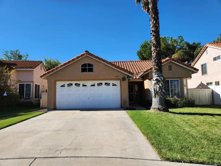 39565 Canary Circle photo
