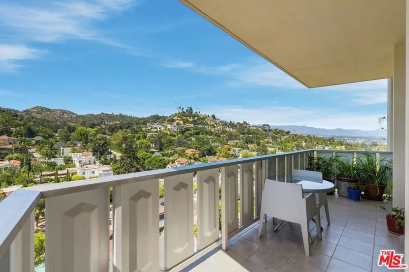 4411 Los Feliz Boulevard #1104 photo 35