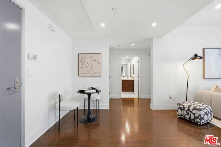 1700 Sawtelle Boulevard #219 photo 2