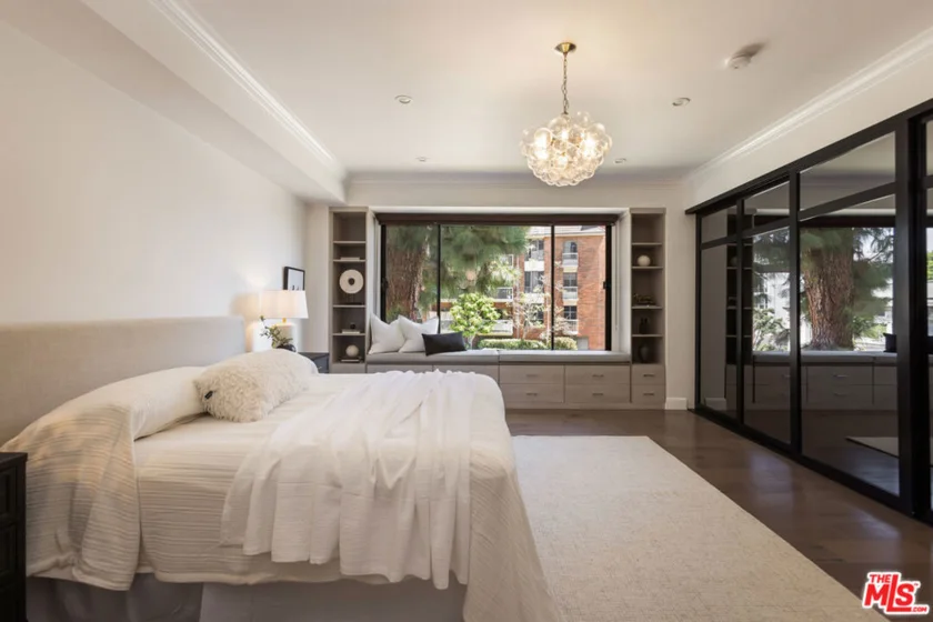 4460 Wilshire Boulevard #207 photo 40