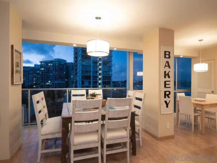 1810 Avenida Del Mundo #505 photo 11