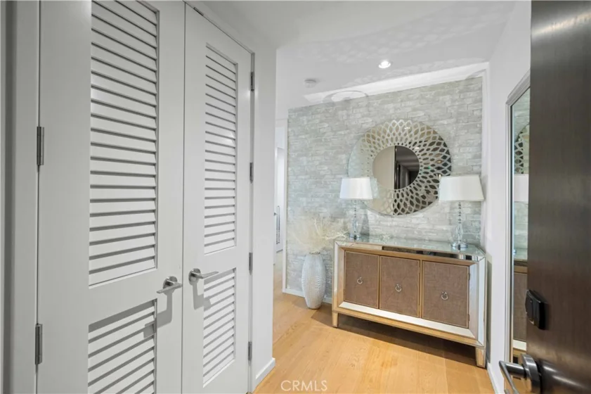 877 Francisco Street #4111 photo 23