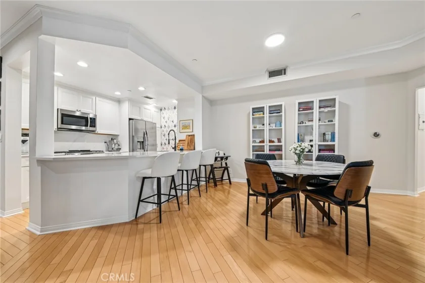 12000 Goshen Avenue #203 photo 34