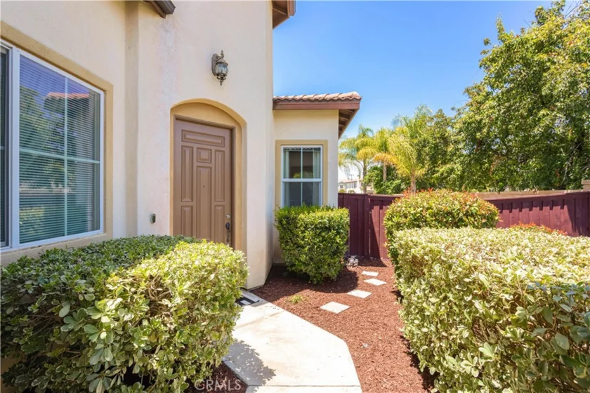 34040 Summit View Place photo