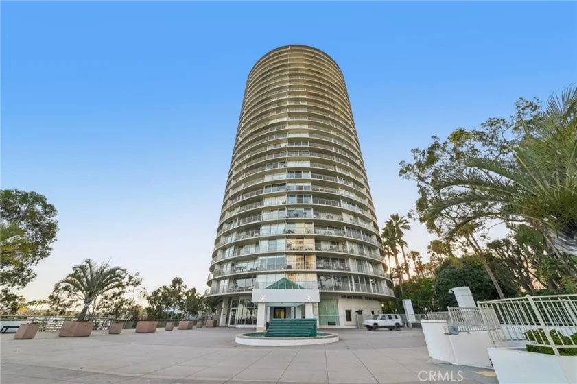 700 E Ocean Boulevard #2801 photo 4