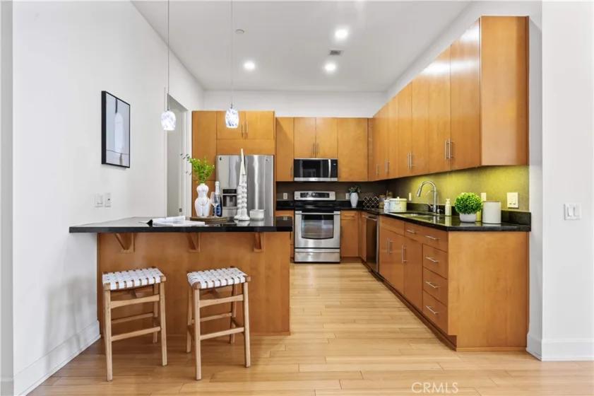 3223 W 6th Street #1006 photo 4