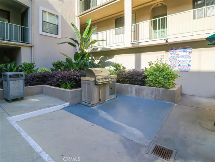 555 Maine Avenue #219 photo 17