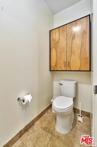 3223 W 6th Street #1005 photo 33