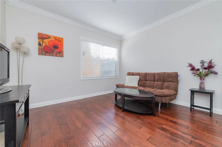 610 S Wilton Place #402 photo 18