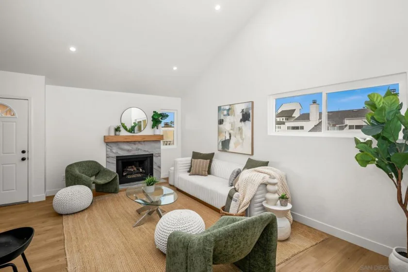 152 Evergreen Avenue #4 photo 2