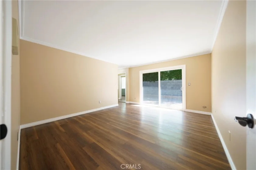 8120 Canby Ave #6 photo 27