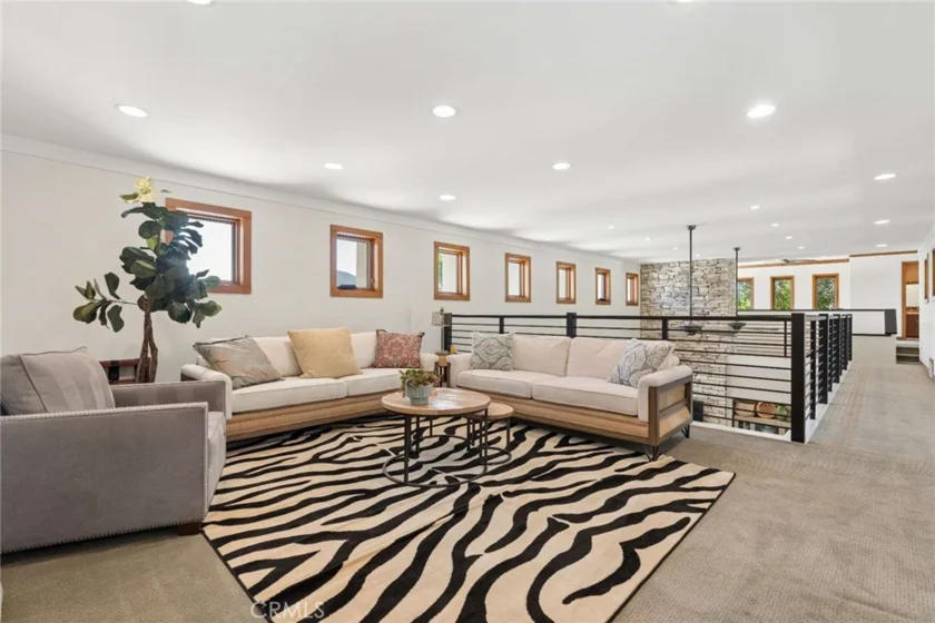 38144 Silver Fox Court photo 45