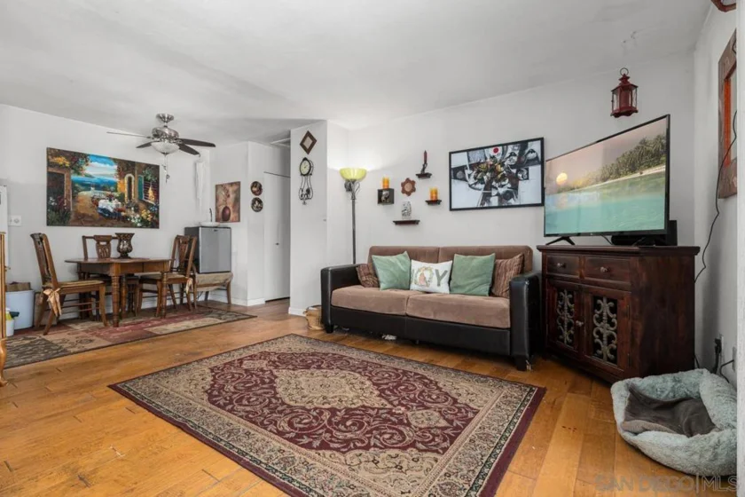 7802 Camino Raposa photo 25
