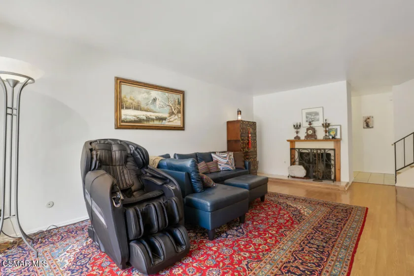 8021 Canby Avenue #3 photo 31