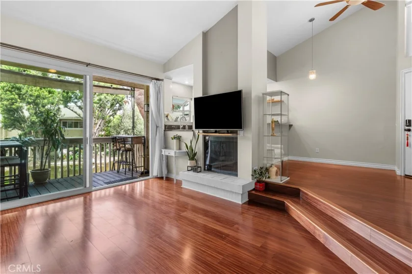 240 Pineview #3A photo 3