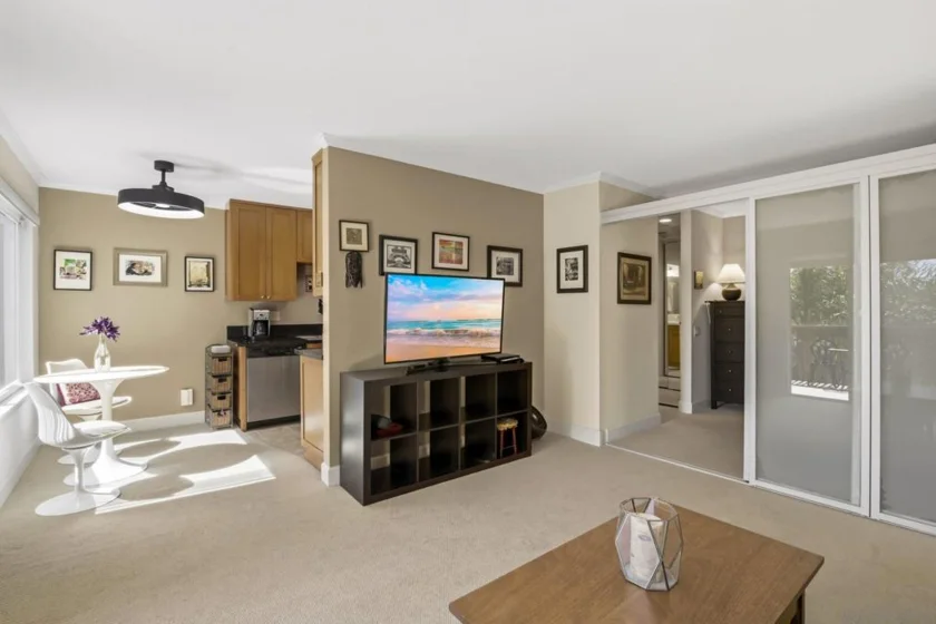 8581 Villa La Jolla Drive #G photo 1