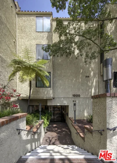 1900 Vine Street #403 photo 48