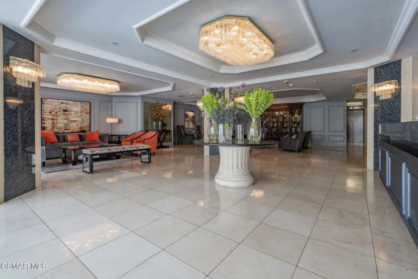 10660 Wilshire Boulevard #410 photo 3