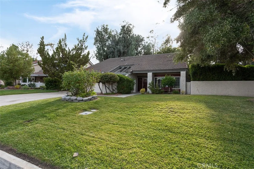 42831 Santa Suzanne Place photo