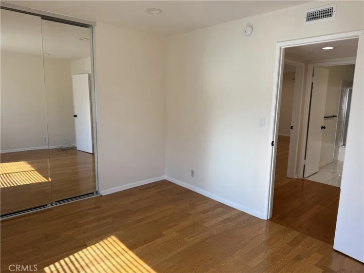 15221 Magnolia #E photo 20