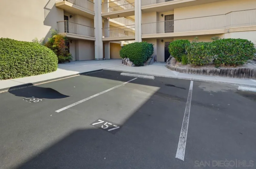 5712 Baltimore Drive #453 photo 10
