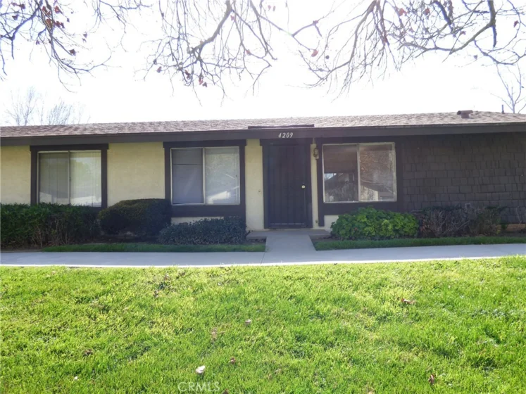 4209 Kingsbury Place photo 1