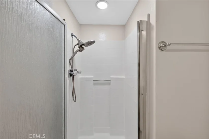 12 Ashwood photo 24