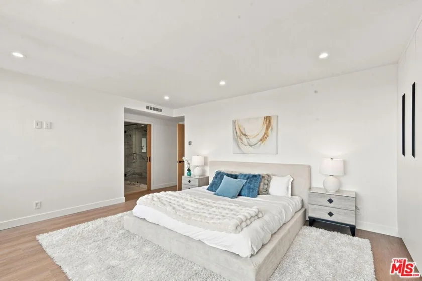 865 Comstock Avenue #14B photo 20